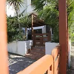 Blue Laguna Pines Retreat Casa vacanze *