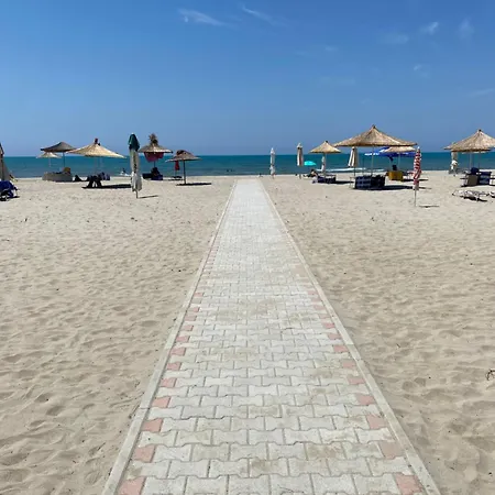 Pines Paradise at Blue Laguna Residence Сasa de vacaciones *