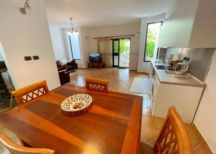 Vakantiehuis Blue Laguna Pines Retreat *